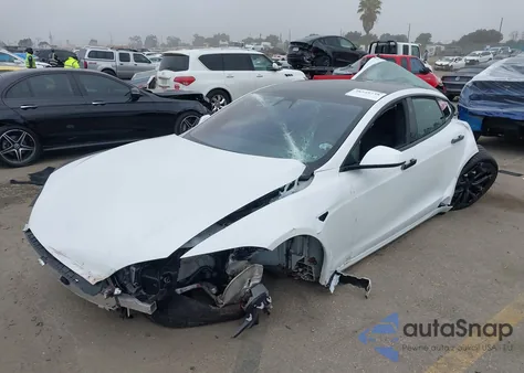 2022 Tesla Model S Dual Motor All-Wheel Drive from USA, damaged, VIN 5YJSA1E58NF475176